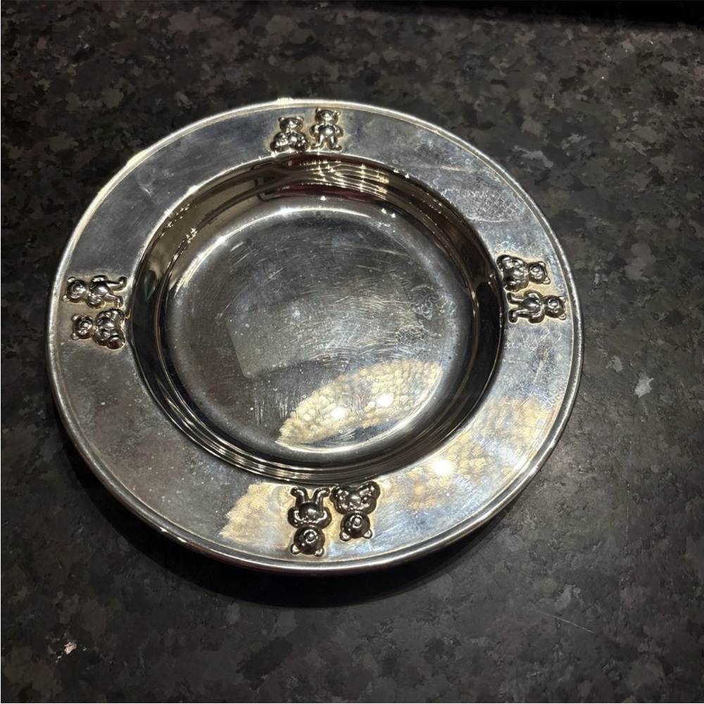VINTAGE GODINGER SILVER PLATED PLATE/DISH WITH BEAR FIGURES